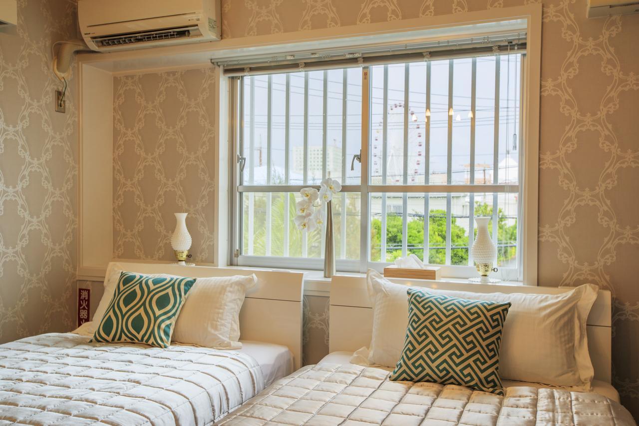 Mihama Beach House Vila Chatan Exterior foto